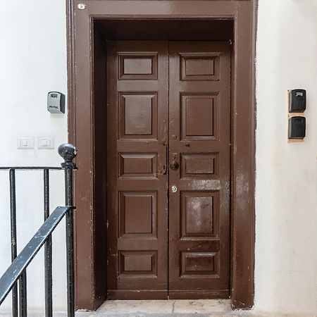 Dante 307 Suite Apartment Барі Екстер'єр фото