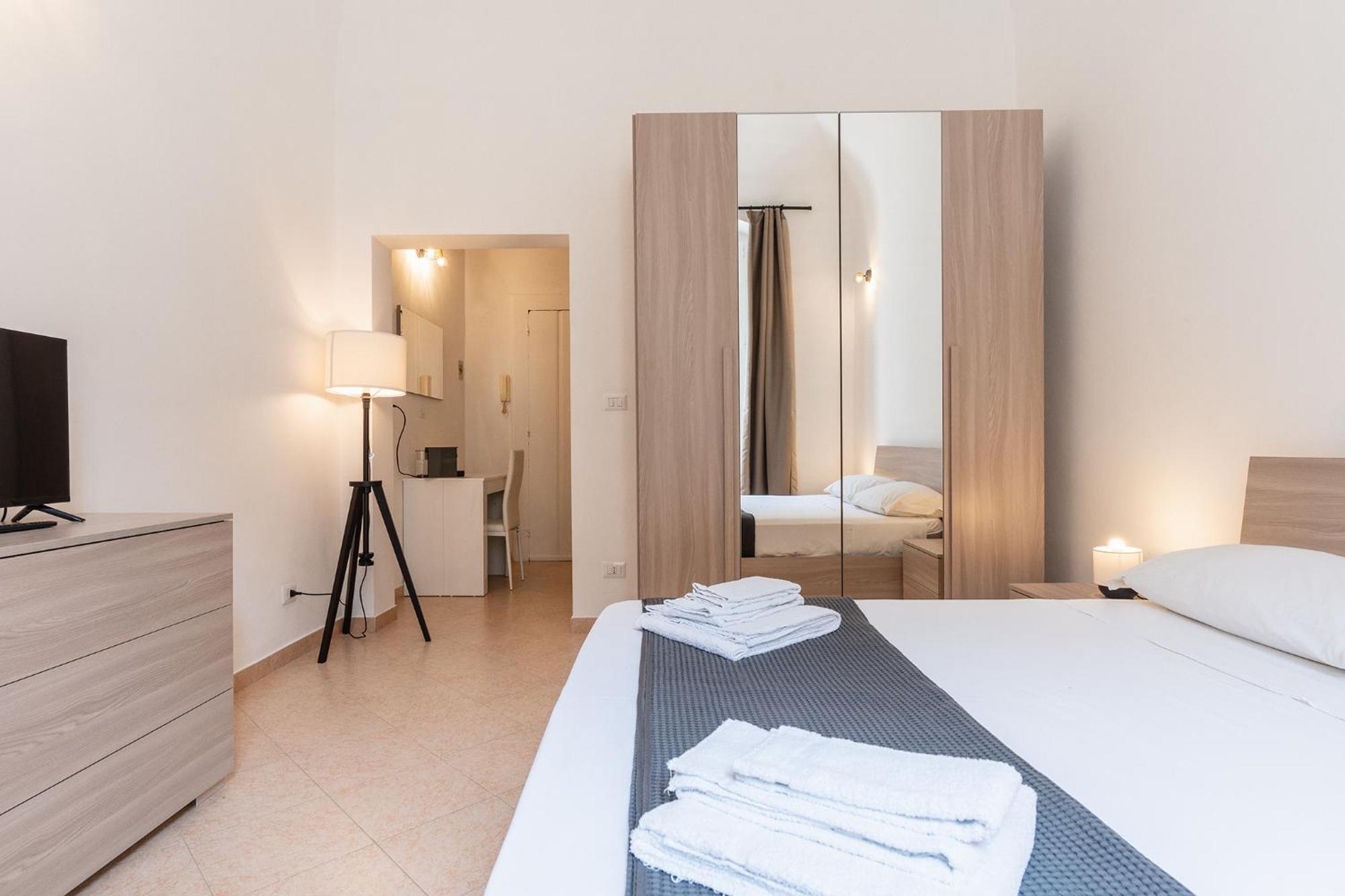 Dante 307 Suite Apartment Барі Екстер'єр фото